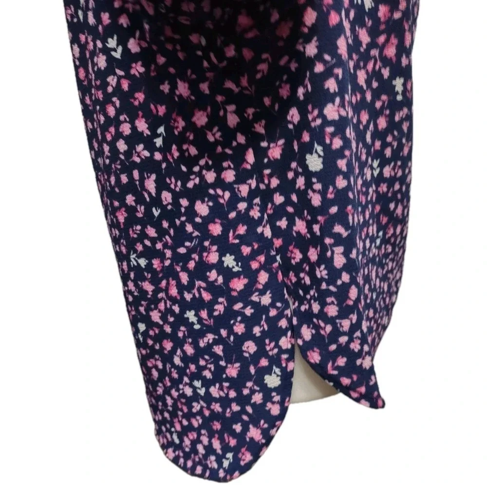 Michael Kors Blouse Women's Size L Short Sleeve Elastic Collar Navy Blue Floral